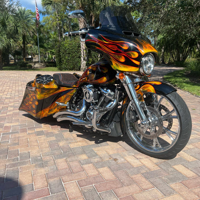 HD Bagger and fender kit Al Capone 7" down and 14" out angle, custom baggers, extended & stretched saddle bags, exclusive for Harley Davidson