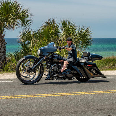 HD Bagger and fender kit Al Capone 7" down and 14" out angle, custom baggers, extended & stretched saddle bags, exclusive for Harley Davidson