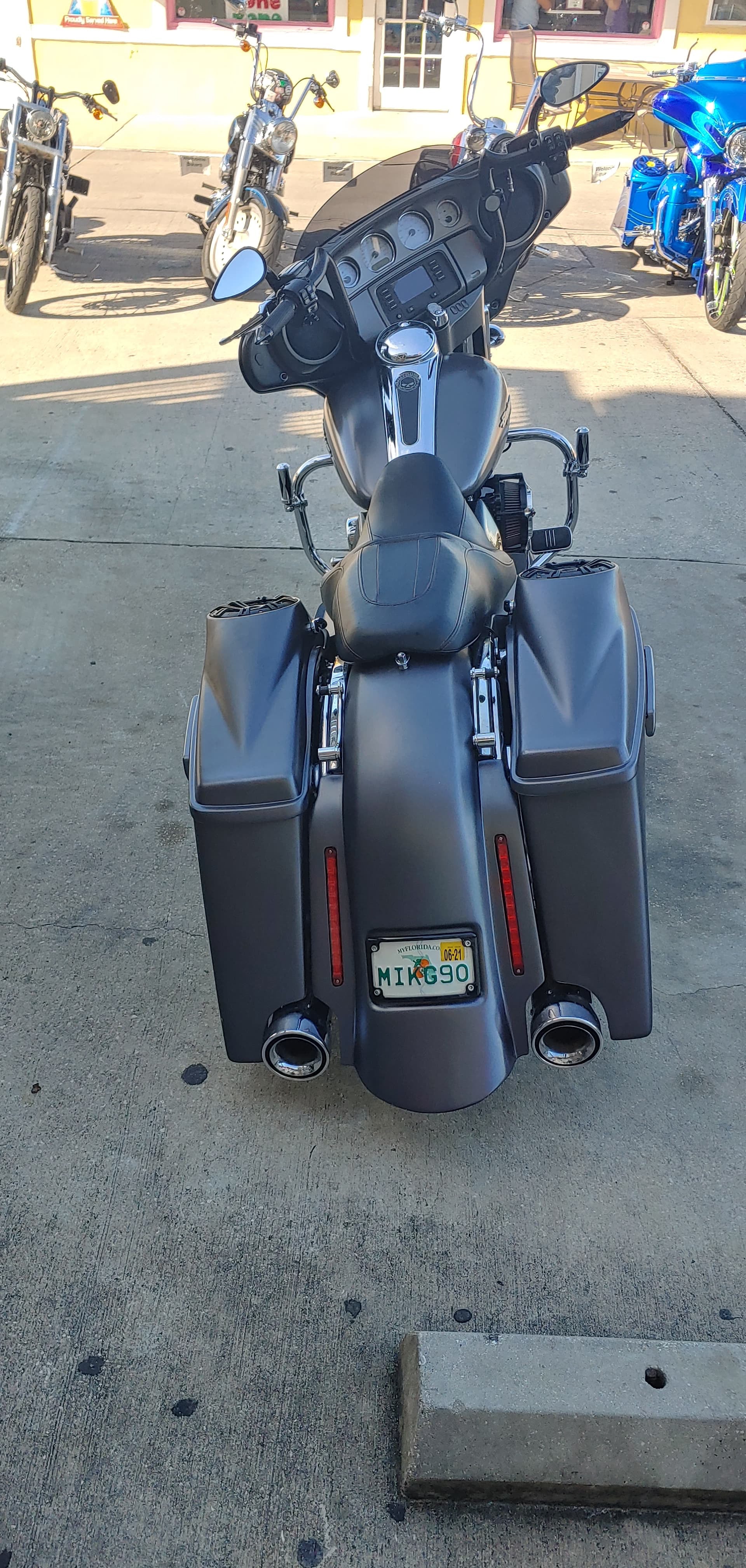 2016 street glide stretched bags