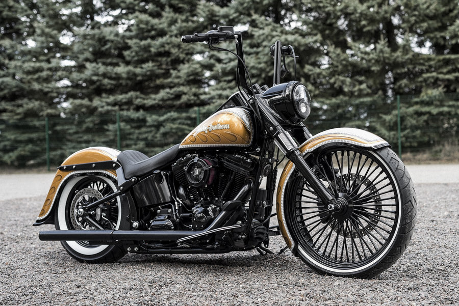 Harley-Davidson 23